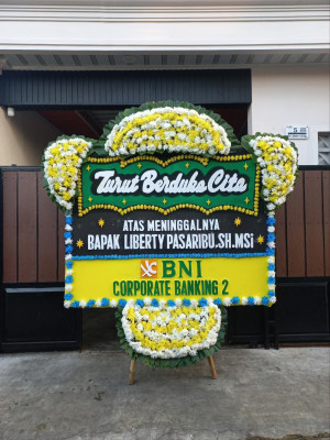 Papan Bunga Duka di Batuputih Bawah
