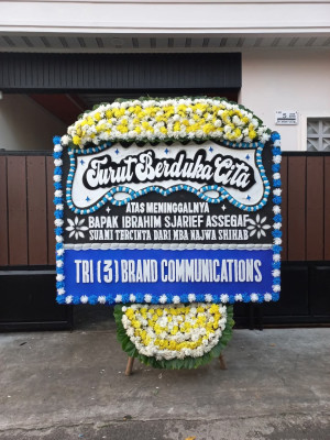 Papan Bunga Duka di Batuputih Bawah